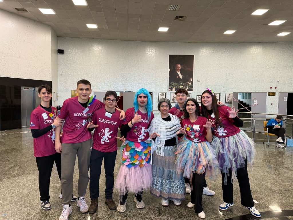 Konuk Galerisi Resmi