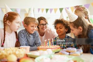 Konuk Galerisi Resmi