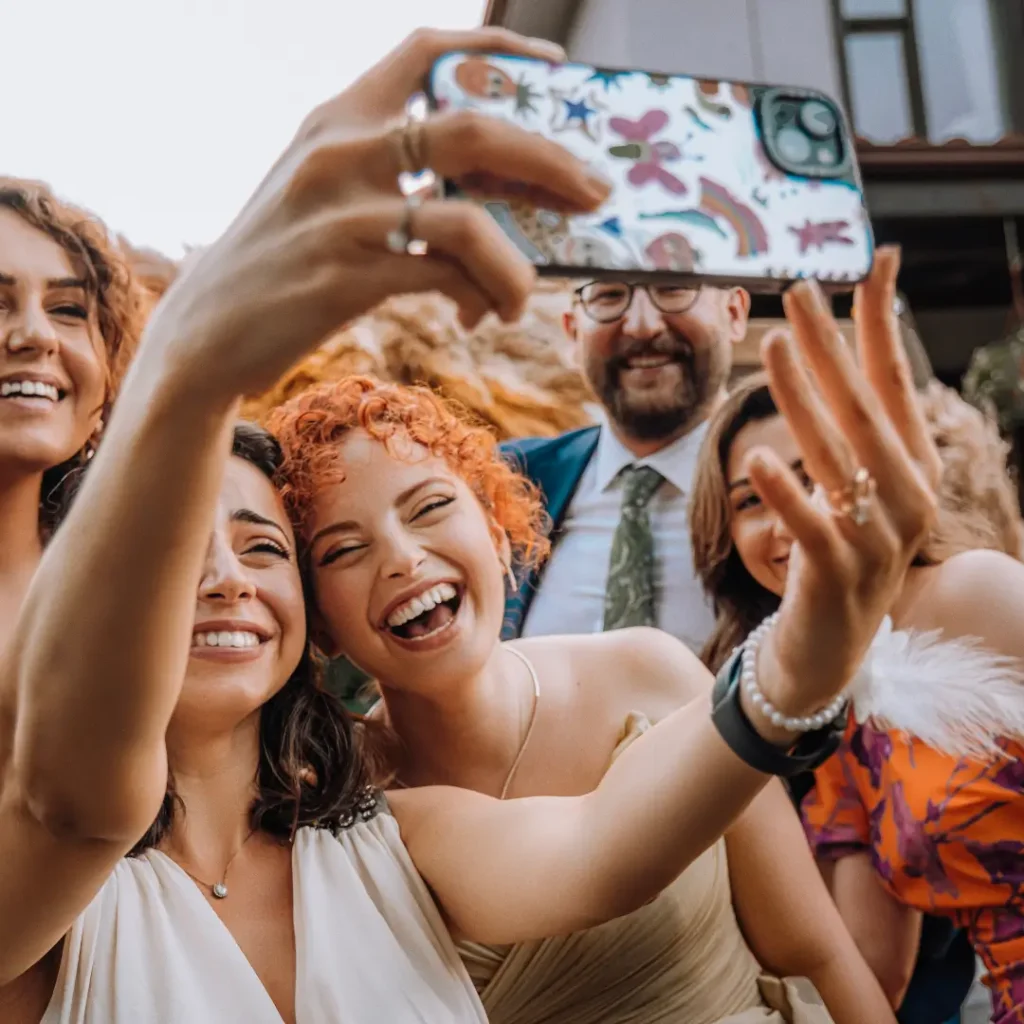 Konuk Galerisi Resmi